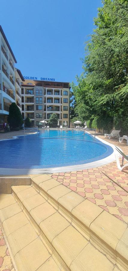 Golden Dreams Apartment Слънчев бряг Екстериор снимка