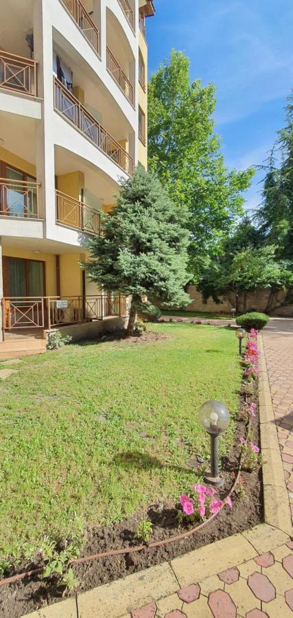 Golden Dreams Apartment Слънчев бряг Екстериор снимка