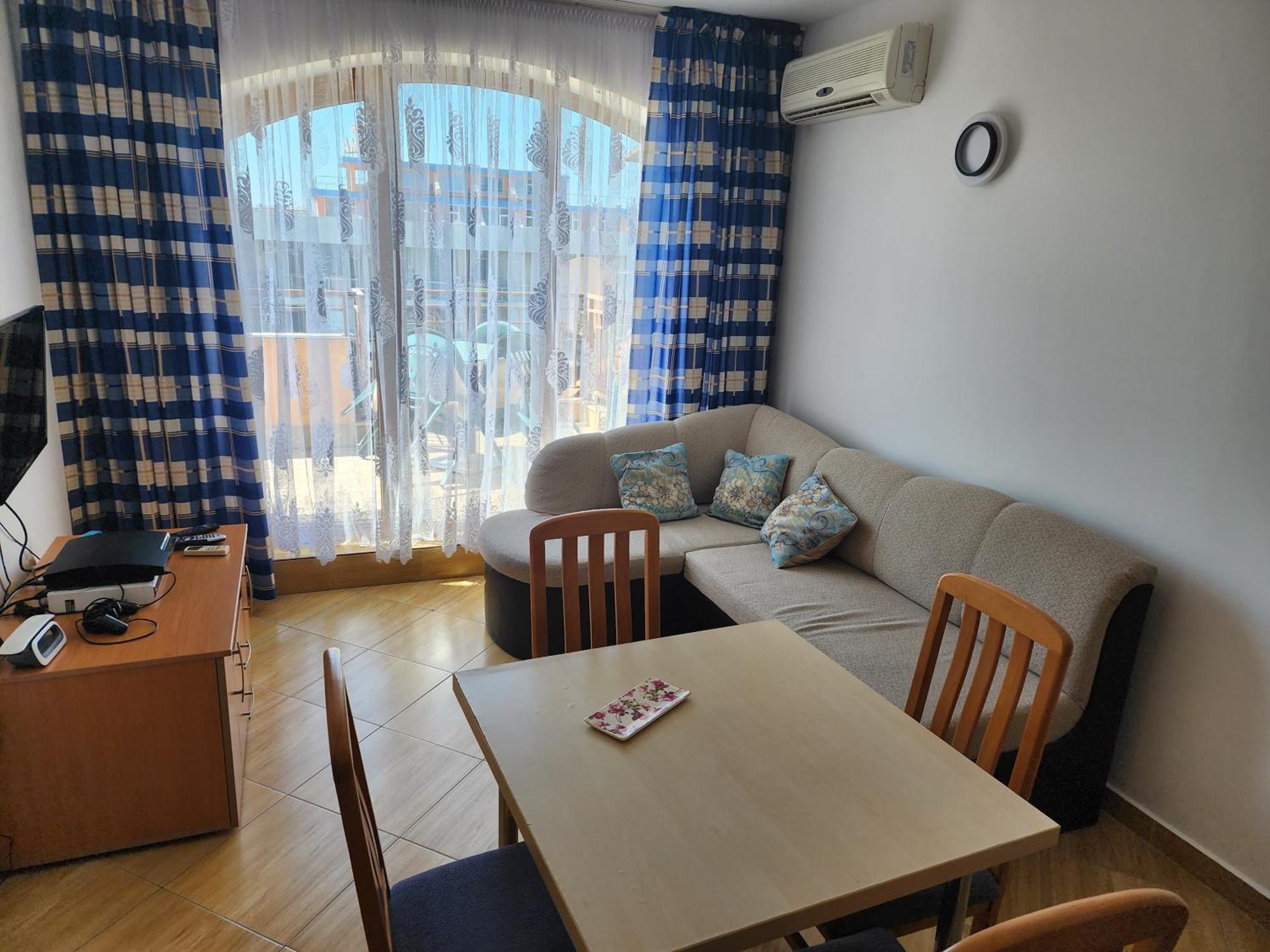 Golden Dreams Apartment Слънчев бряг Екстериор снимка